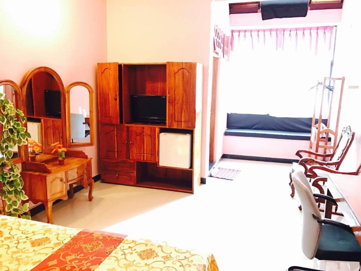 Grand Camellia Hotel Ambalantota Екстериор снимка